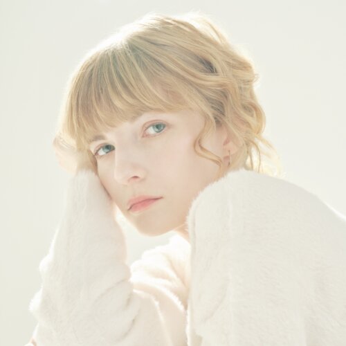 Anya Profile 4