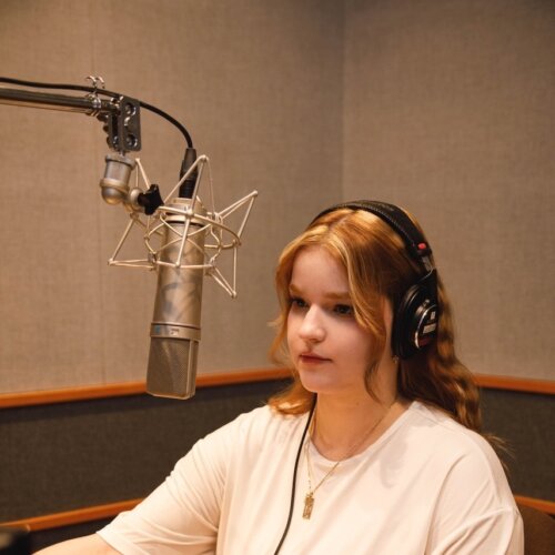 Emily Studio Color